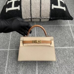 Mini Turnlock Flap Bag 19cm – Epsom, Gris Trench / Gold, Gold Hardware
