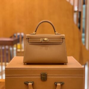 Mini Turnlock Flap Bag 19cm – Epsom, Golden Brown, Gold Hardware (AG-04823)