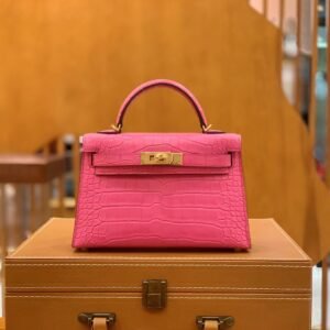 Mini Turnlock Flap Bag 19cm – Matte Alligator Crocodile, Peach, Gold Hardware