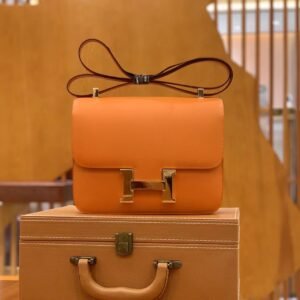 Buckle Flap Bag 24cm – Epsom, Orange, Gold Hardware