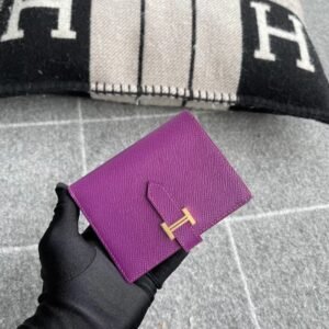 Slim Buckle Wallet – Epsom, Anemone, Gold Hardware