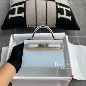 Mini Turnlock Flap Bag 19cm – Epsom, Blue Brume, Silver Hardware