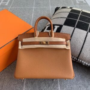 Top-Handle Bag Exotic-Trim 25cm – Togo Leather/ Matte Alligator, Gold, Gold Hardware