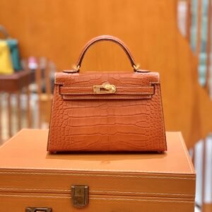 Mini Turnlock Flap Bag 19cm – Matte Alligator Crocodile, Golden Brown, Gold Hardware