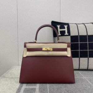 Turnlock Flap Bag 32cm – Epsom, Rouge H, Gold Hardware