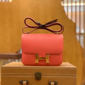 Buckle Flap Bag 18cm – Epsom, Texas Pink, Gold Hardware