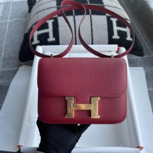 Buckle Flap Bag 18cm – Epsom, Rouge Grenade, Gold Hardware