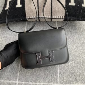 Buckle Flap Bag 18cm – Box, Noir, Lizard Buckle (AG-25273)