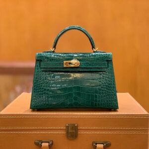 Mini Turnlock Flap Bag 19cm – Alligator, Vert Emeraude