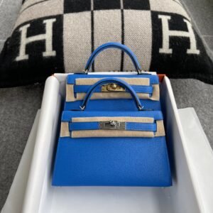 Mini Turnlock Flap Bag 19cm – Chevre, Blue Hydra, Silver Hardware