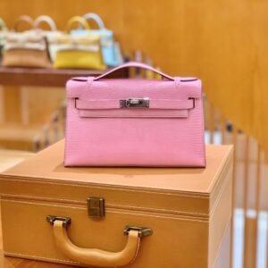 Mini Turnlock Flap Bag 22cm – Lizard, Sakura Pink, Silver Hardware