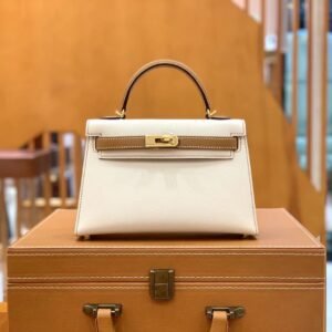 Mini Turnlock Flap Bag 19cm – Epsom, Creamy White & Golden Brown, Gold Hardware