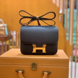 Buckle Flap Bag 18cm – Epsom, Midnight Blue, Gold Hardware