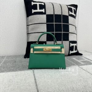 Mini Turnlock Flap Bag 19cm – Epsom, Vert Vertigo, Gold Hardware