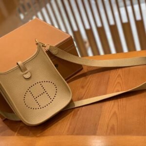 Rolling-Clasp Flap Bag 18cm – Gold Hardware