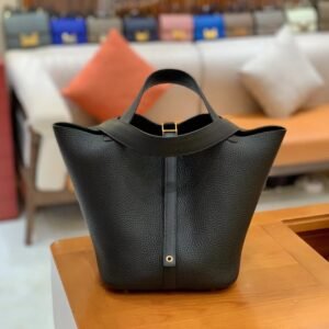 Bucket Tote 22cm – Clemence, Classic Black, Gold Hardware