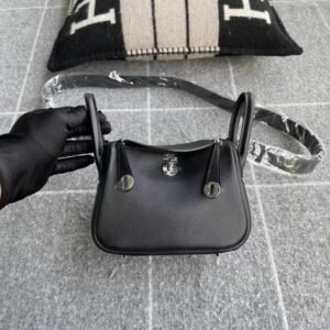 Mini Double-Zip Bag 19cm – Swift, Noir, Silver Hardware