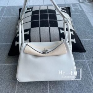 Double-Zip Bag 26cm – Evercolor, Gris Pearl, Silver Hardware