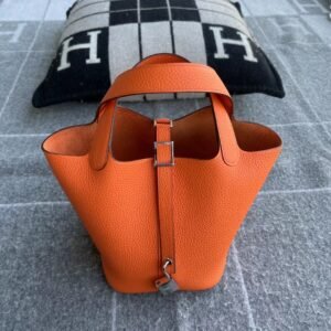 Bucket Tote 18cm – Togo, Orange, Silver Hardware (AG-23113)