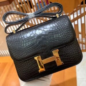 Buckle Flap Bag 19cm – Alligator, Noir, Gold Hardware
