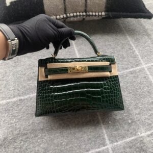 Mini Turnlock Flap Bag 19cm – Shiny Alligator, Vert Fonce, Gold Hardware