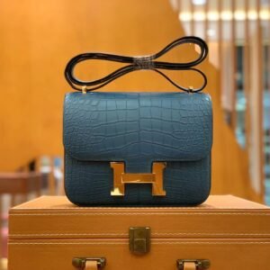 Buckle Flap Bag 19cm – Alligator, Gold Hardware