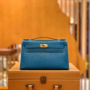 Mini Turnlock Flap Bag 22cm – Lizard, Izmir Blue, Gold Hardware