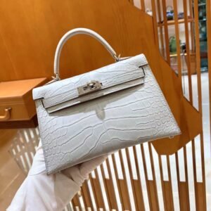 Mini Turnlock Flap Bag – Alligator, Gris Perle, Silver Hardware