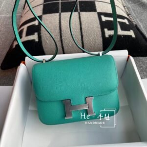Buckle Flap Bag 18cm – Epsom, Vert Verone, Silver Hardware