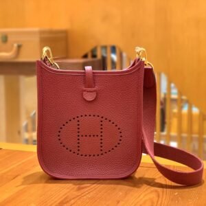 Perforated Crossbody 17cm – Togo, Rouge Grenat