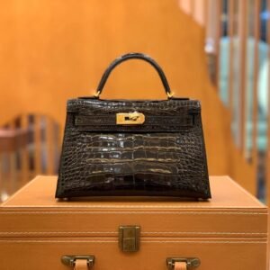 Mini Turnlock Flap Bag – Alligator, Classic Black, Gold Hardware