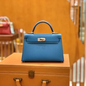 Mini Turnlock Flap Bag 19cm – Epsom, Tanzanian Blue, Silver Hardware