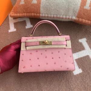 Mini Turnlock Flap Bag 19cm – Ostrich, Terre Cuite, Gold Hardware