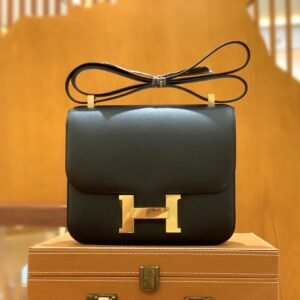 Buckle Flap Bag 24cm – Epsom, Noir, Gold Hardware (AG-15289)