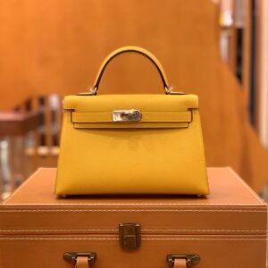 Mini Turnlock Flap Bag 19cm – Epsom, Amber Yellow, Silver Hardware
