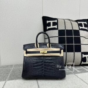 Top-Handle Bag 25cm – Matte Alligator, Black, Gold Hardware
