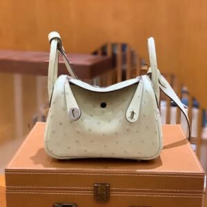 Double-Zip Bag 18cm – Ostrich, Gris Perle, Silver Hardware