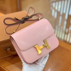 Buckle Flap Bag 18cm – Lizard, Creamy Pink, Gold Hardware
