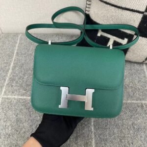 Buckle Flap Bag 18cm – Epsom, Malachite, Silver Hardware