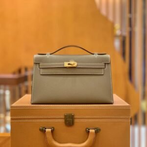 Mini Turnlock Flap Bag 22cm – Epsom, Etoupe, Gold Hardware
