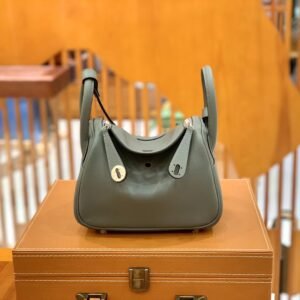 Mini Double-Zip Bag 18cm – Evercolor, Almond Green, Silver Hardware
