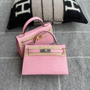 Mini Turnlock Flap Bag 19cm – Matte Alligator, Pink, Silver Hardware (AG-22714)
