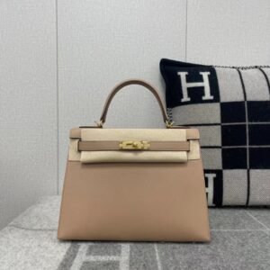 Turnlock Flap Bag 28cm – Epsom, Chai, Gold Hardware